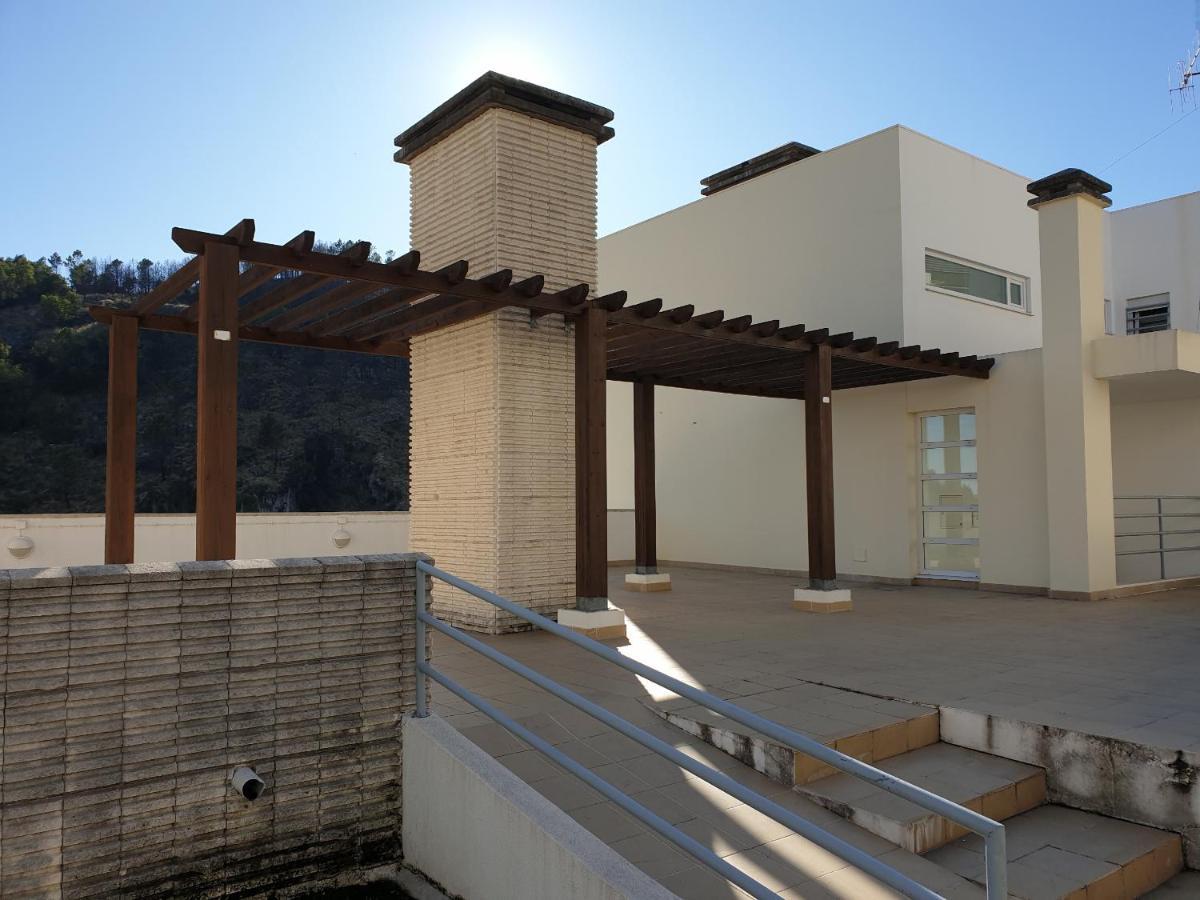 コビリャンAltavista Penthouse T2アパートメント エクステリア 写真